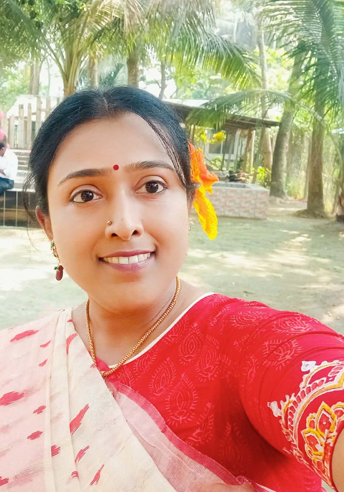 স্বর্ণালী দাস